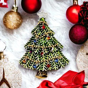 Avon Collectible 2008 Large Christmas Tree Brooch/Pin